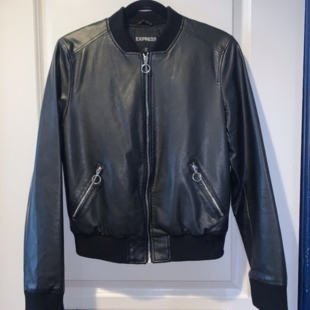 EXPRESS Women’s Faux Leather Jacket Black M​​​​​​​​​​